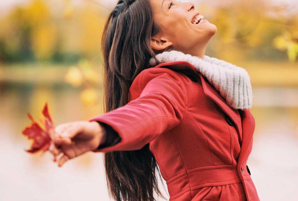 23 Bible Verses to Give Thanks with a Grateful Heart